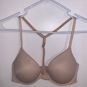 Pink push-up bra nude color clasp in the front